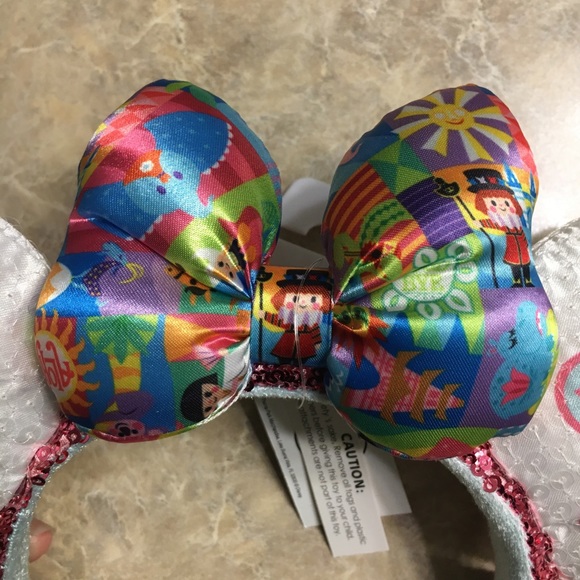 Disney Small World Ears - Picture 7 of 8